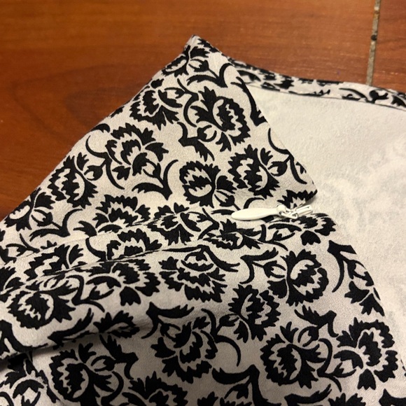 A.L.C. Monochrome Patterned Mini Skirt Sz 8 - Picture 3 of 6